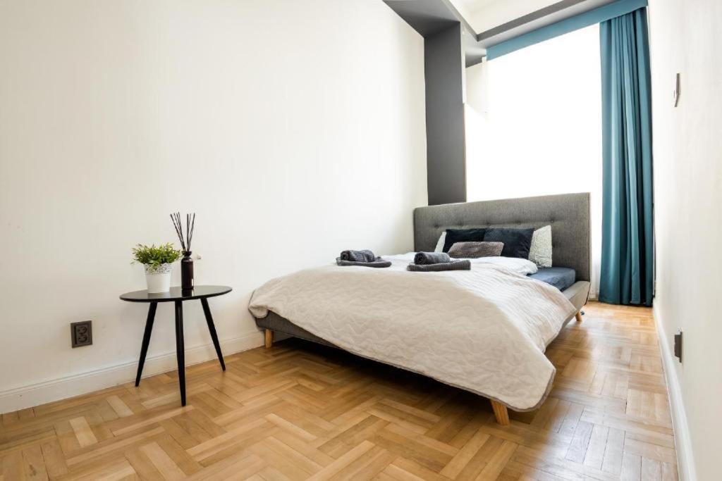 Deluxe Quentin Home Next To The Fashion Street 布达佩斯 外观 照片