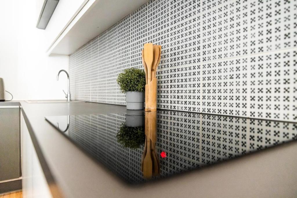 Deluxe Quentin Home Next To The Fashion Street 布达佩斯 外观 照片